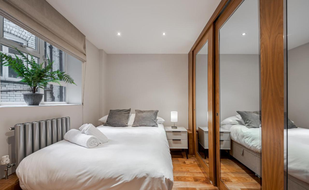 Elegant Ground Floor Apartment With Ac In Knightsbridge Steps Away From Harrods Londra Exterior foto